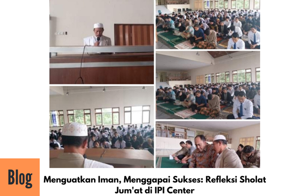 Kegiatan Sholat Jum'at di Aula Kampus IPI Center